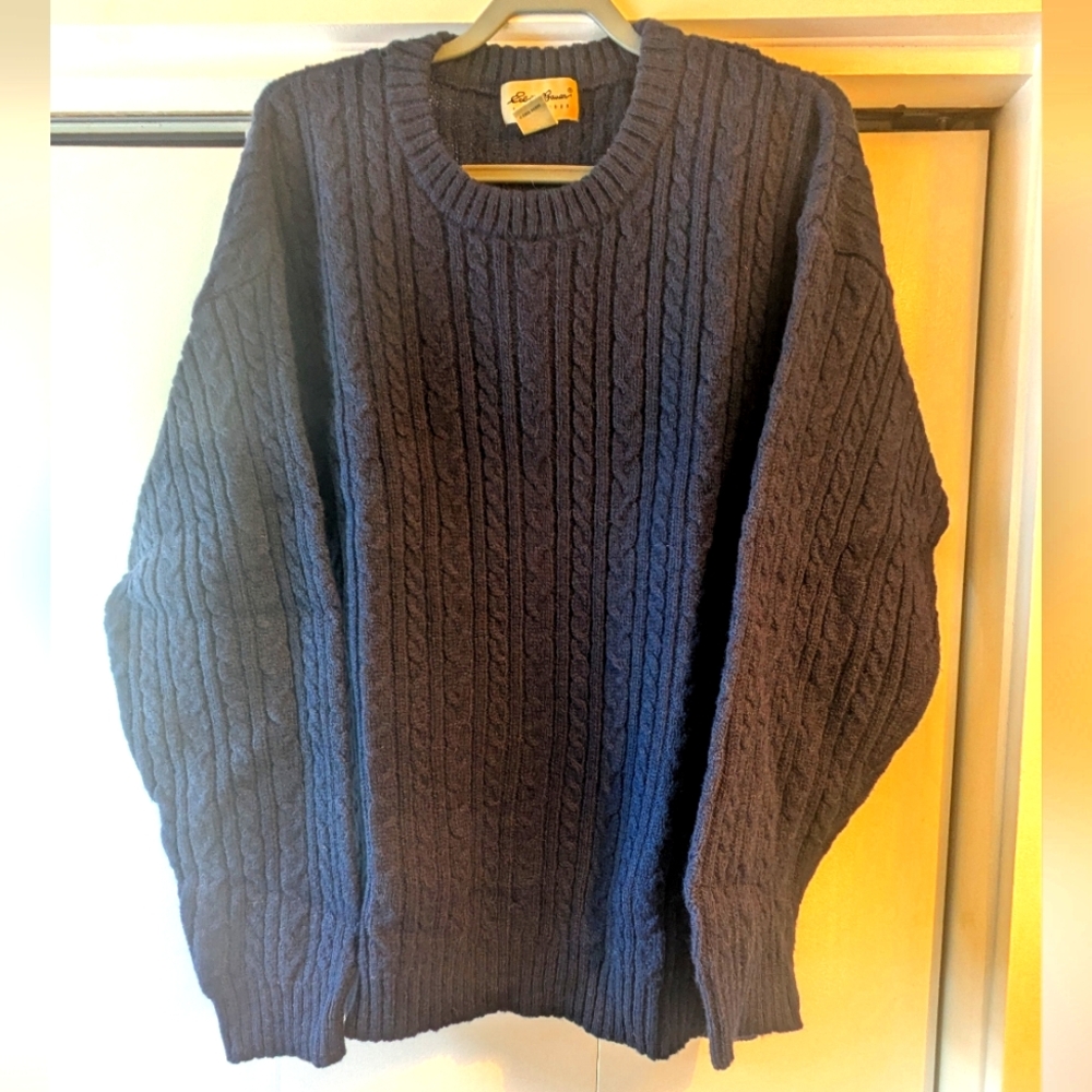 Eddie Bauer Mens Navy Sweater 100% wool Crew Neck Cable Knit